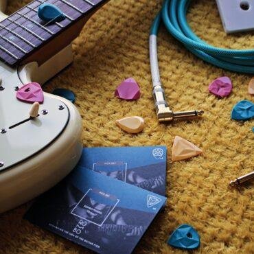 best guitar accessories